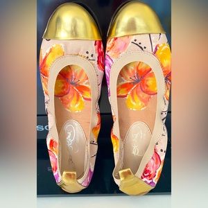 Bromstad flats for Naturalizer